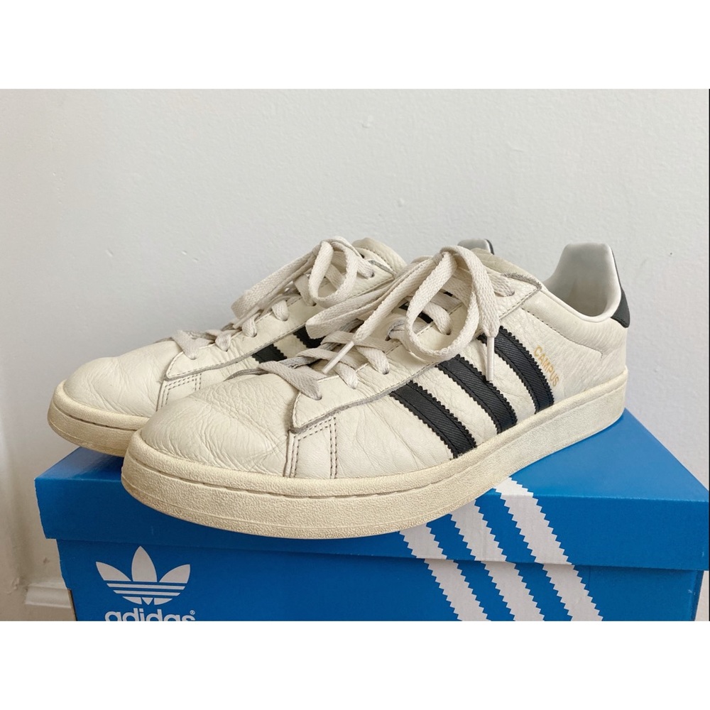 Adidas campus